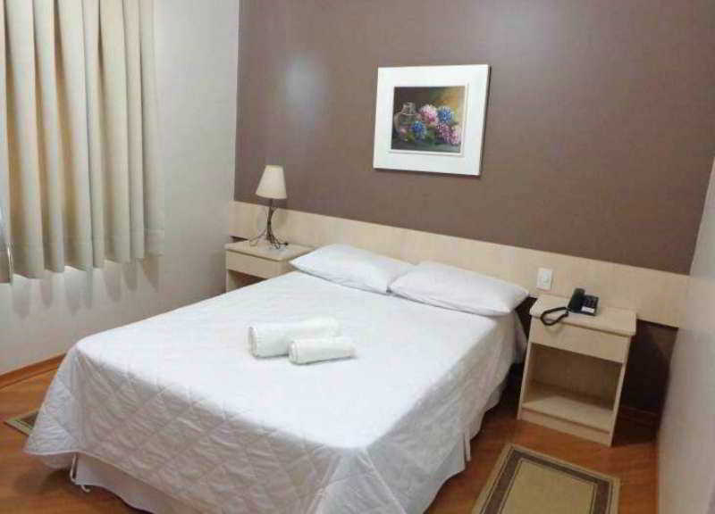 Hotel Abib Irati  Zewnętrze zdjęcie