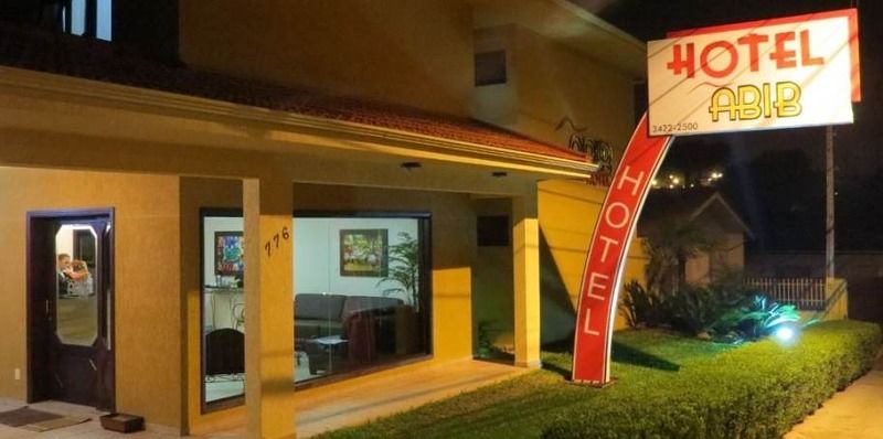 Hotel Abib Irati  Zewnętrze zdjęcie